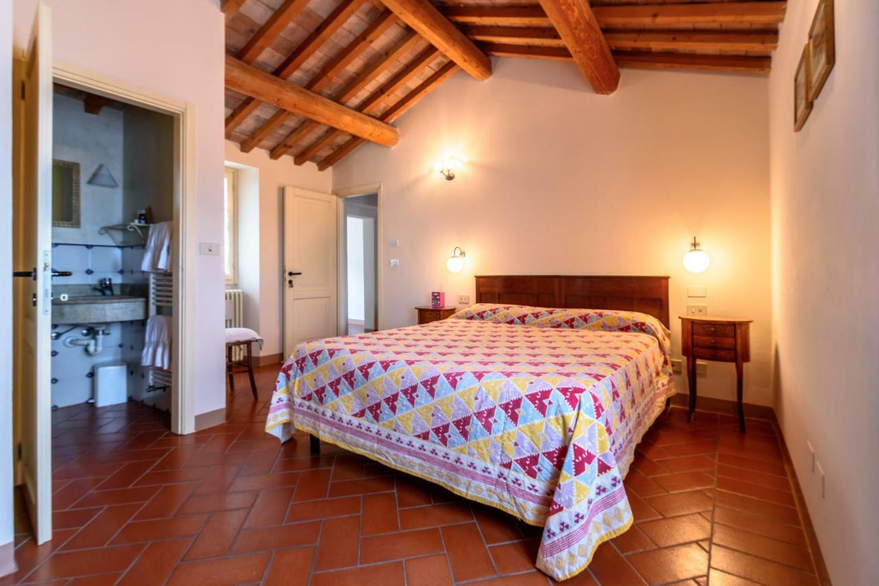 La Locanda Del Povero Diavolo Torriana ภายนอก รูปภาพ