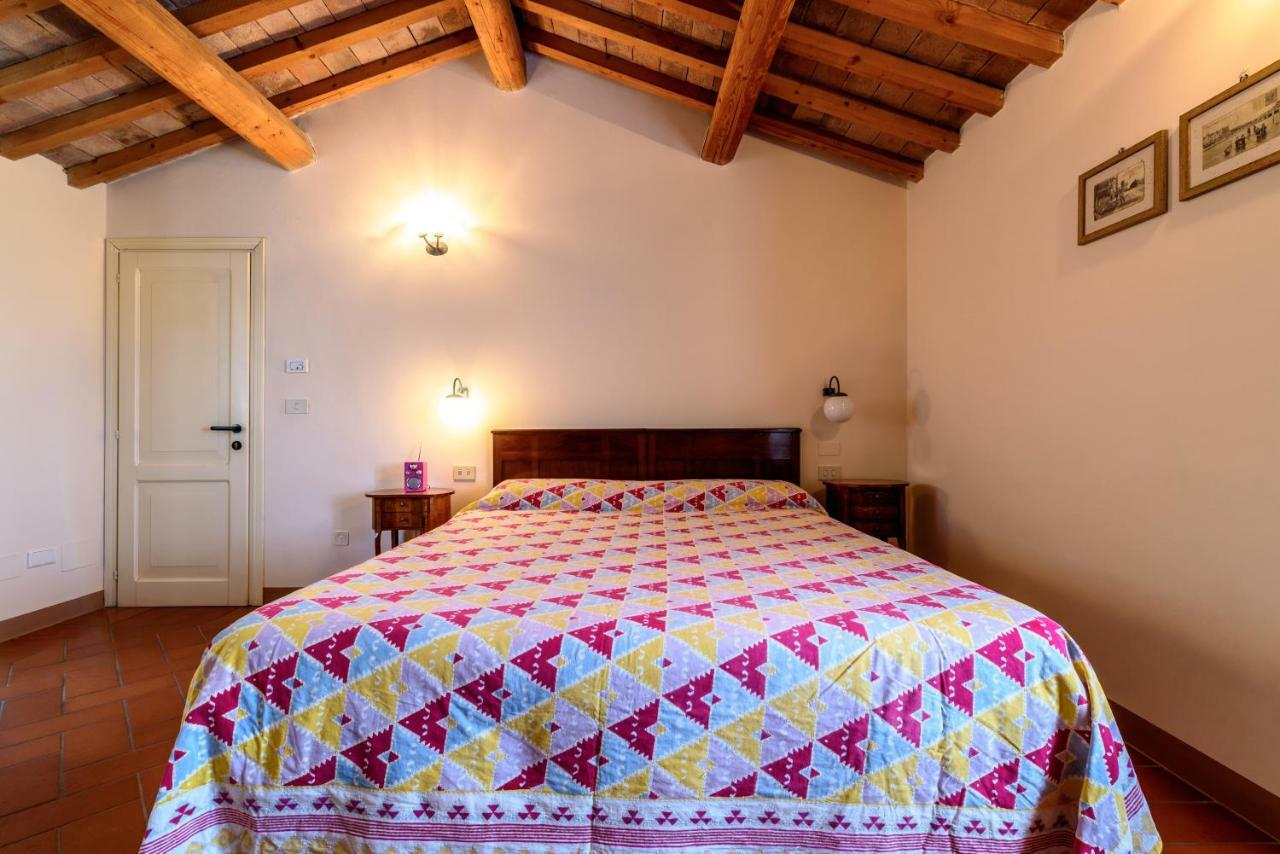La Locanda Del Povero Diavolo Torriana ภายนอก รูปภาพ