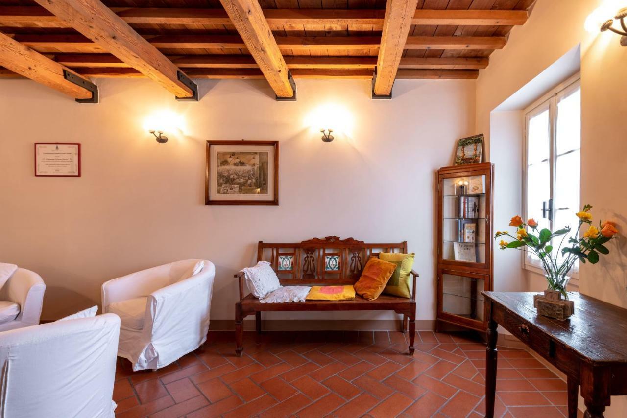 La Locanda Del Povero Diavolo Torriana ภายนอก รูปภาพ