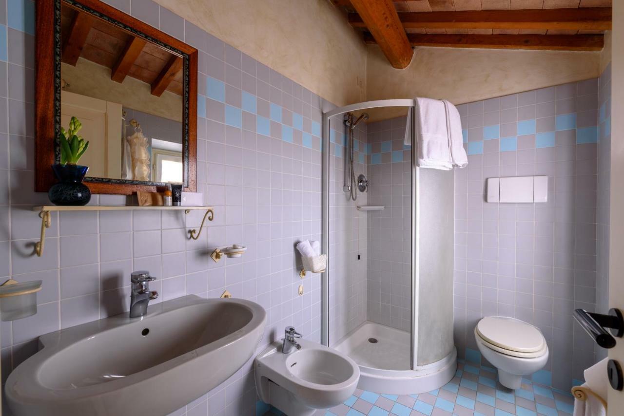 La Locanda Del Povero Diavolo Torriana ภายนอก รูปภาพ