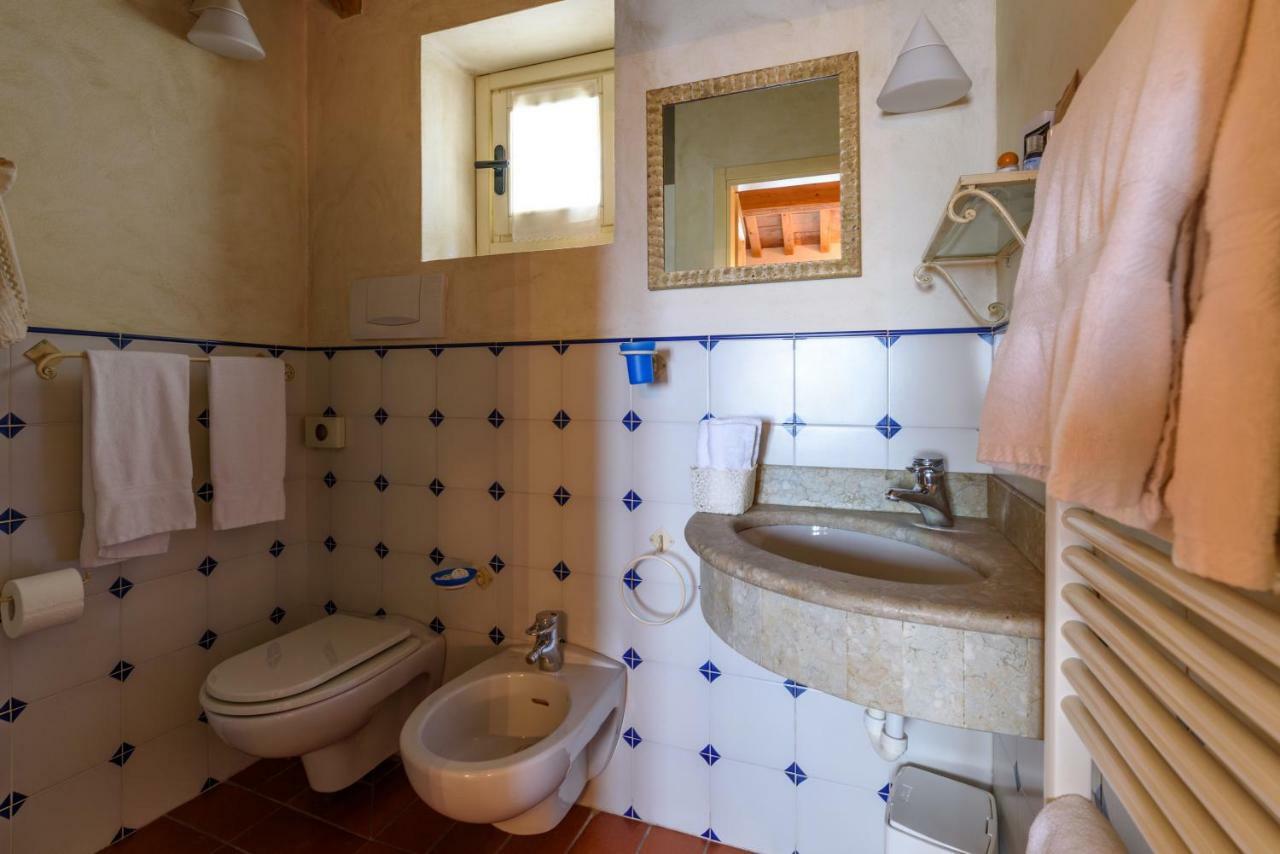 La Locanda Del Povero Diavolo Torriana ภายนอก รูปภาพ