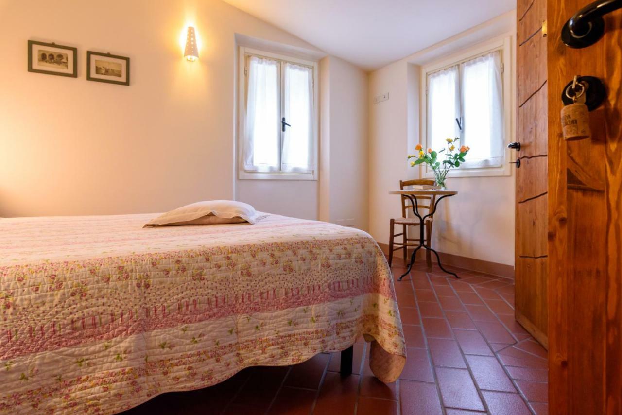 La Locanda Del Povero Diavolo Torriana ภายนอก รูปภาพ